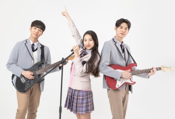 음악 밴드 연습실 스케치, 합주와 화음의 순간 이미지